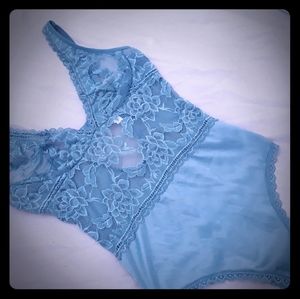 CLOTHING AND ACCESSORIES!! NWT, NWOT, EUC, GUC🌠💝